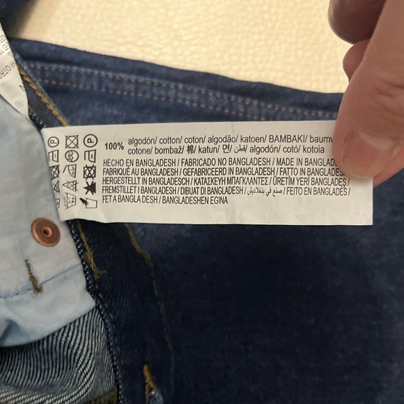 NWT - Pull & Bear Women’s Regular Straight Low Rise Jeans - Size 8, 10 - Picture 9 of 14